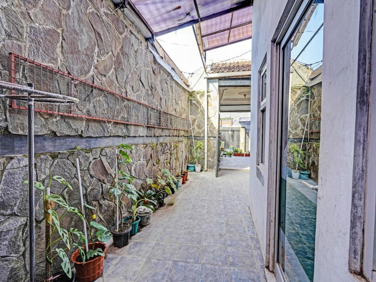 Oyo 91389 Anggrek Residence Syariah Soreang Buitenkant foto